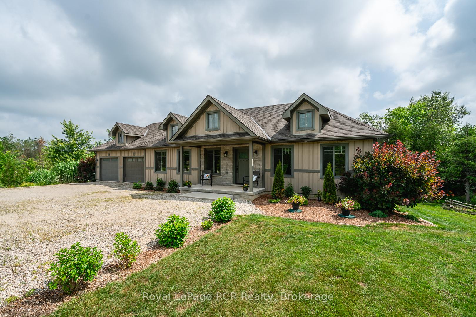 Photo 10 of 112 Scotts Hill Road, West Grey — HOMEH