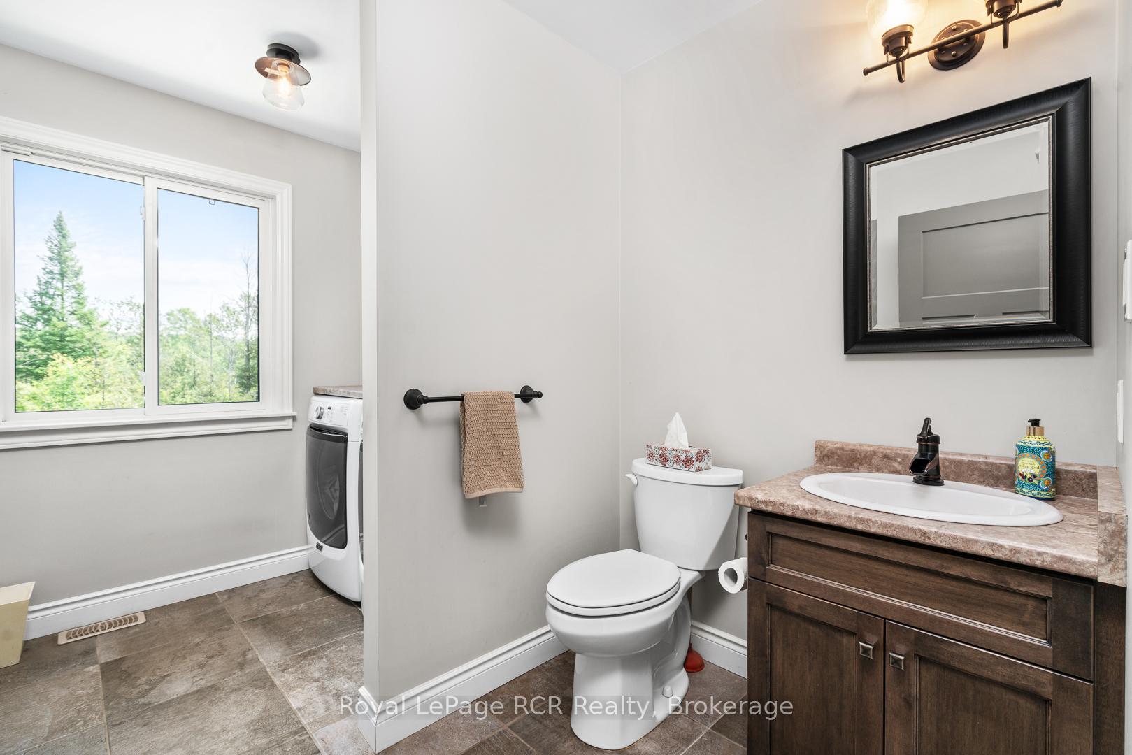 Photo 23 of 112 Scotts Hill Road, West Grey — HOMEH
