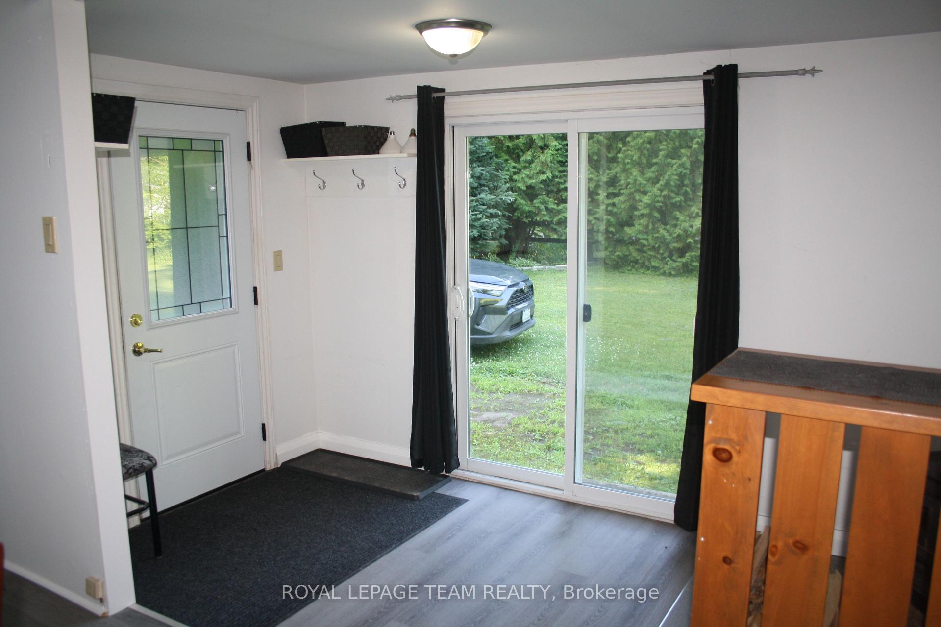 Photo 5 of 27 Jennifer Lane, Horton, Horton Twp — HOMEH