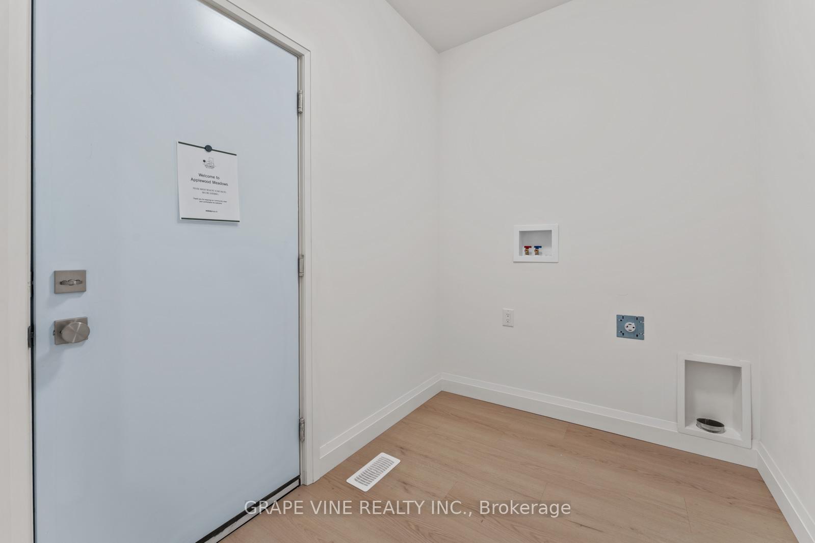Photo 16 of 126 Royal Gala Drive, Brighton — HOMEH