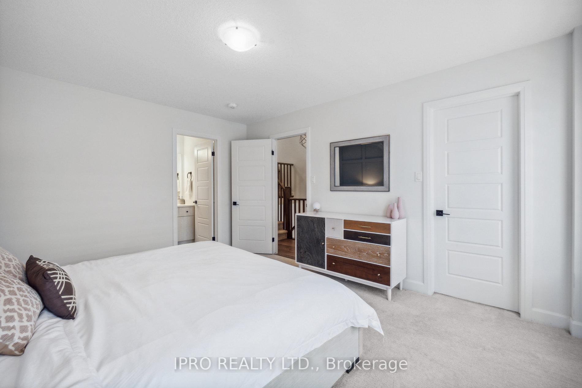 Photo 18 of 29 Bensley Lane, Hamilton, Mountview — HOMEH