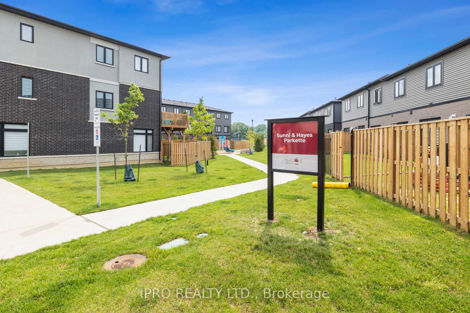 Photo 33 of 29 Bensley Lane, Hamilton, Mountview — HOMEH