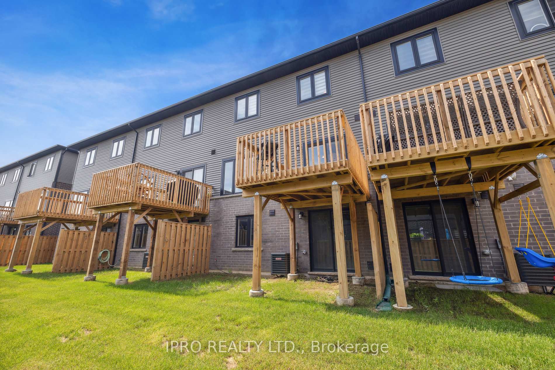 Photo 28 of 29 Bensley Lane, Hamilton, Mountview — HOMEH