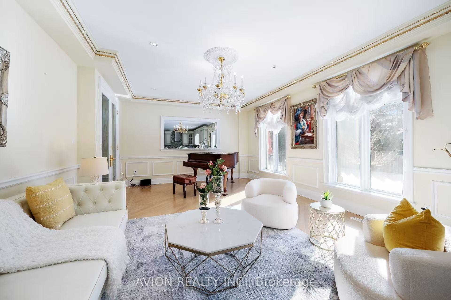 Photo 5 of 13 Bayview Forest Lane, Markham, Grandview — HOMEH