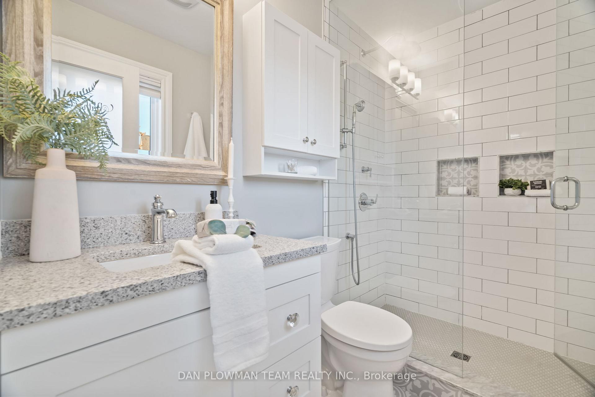 Photo 31 of 103 Charest Place, Whitby, Brooklin — HOMEH