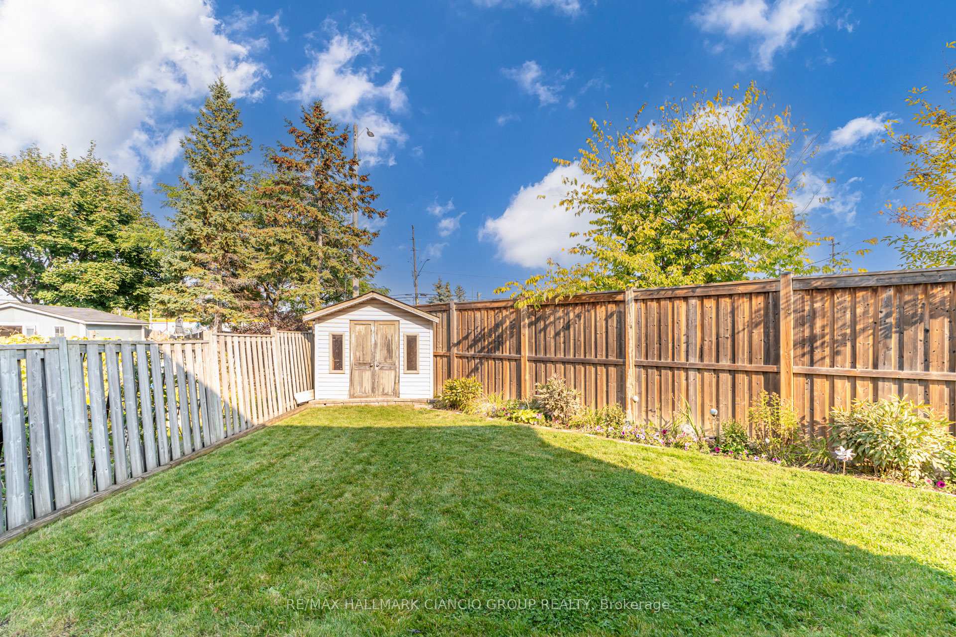 Photo 36 of 2 Woolen Mill Road, Markham, Raymerville — HOMEH