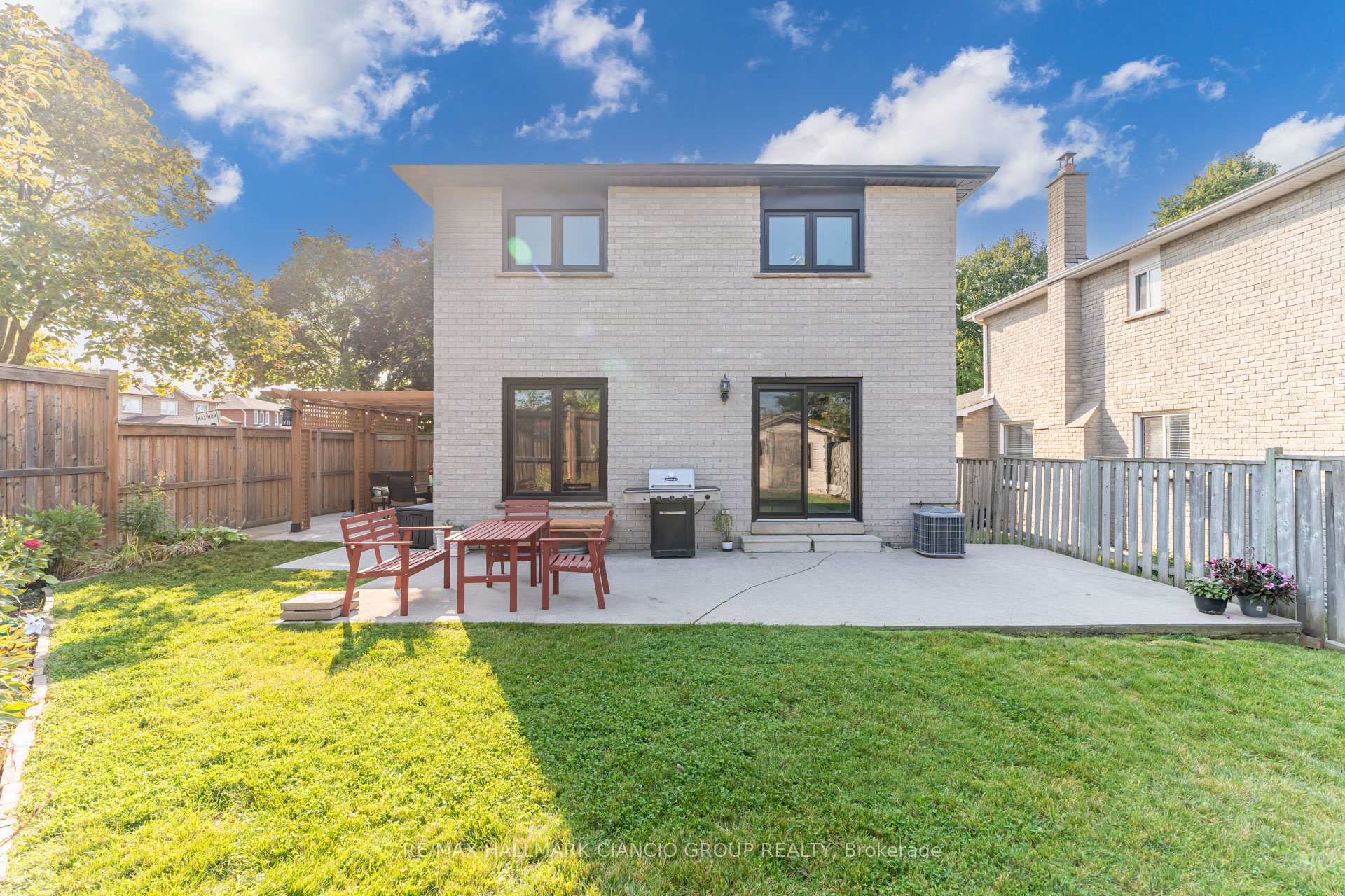 Photo 37 of 2 Woolen Mill Road, Markham, Raymerville — HOMEH