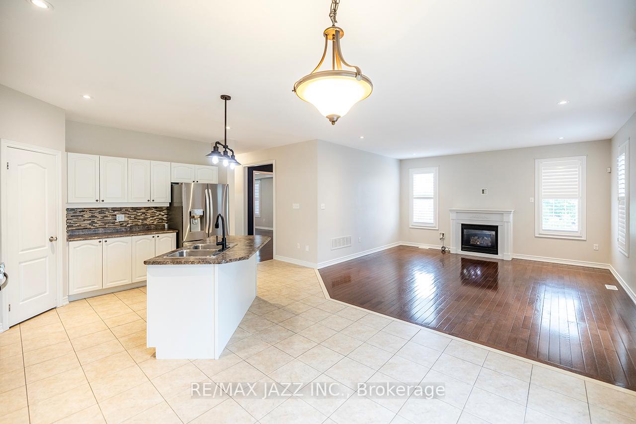 Photo 9 of 1643 Coldstream Drive, Oshawa, Taunton — HOMEH
