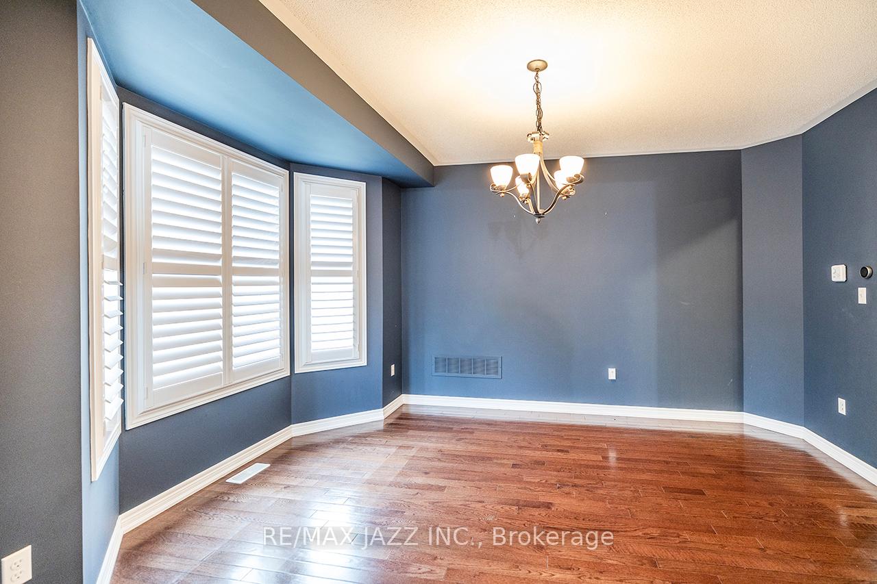 Photo 15 of 1643 Coldstream Drive, Oshawa, Taunton — HOMEH