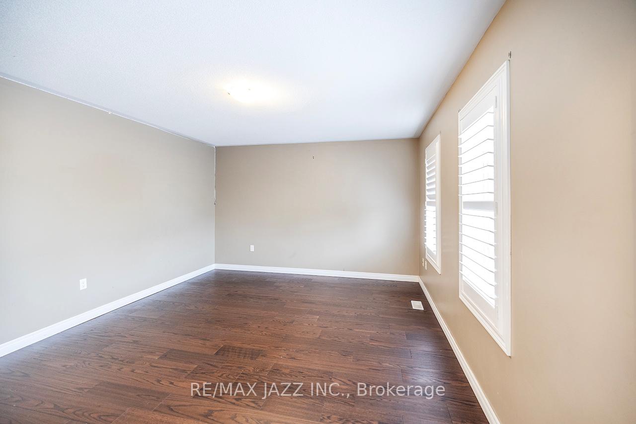 Photo 17 of 1643 Coldstream Drive, Oshawa, Taunton — HOMEH