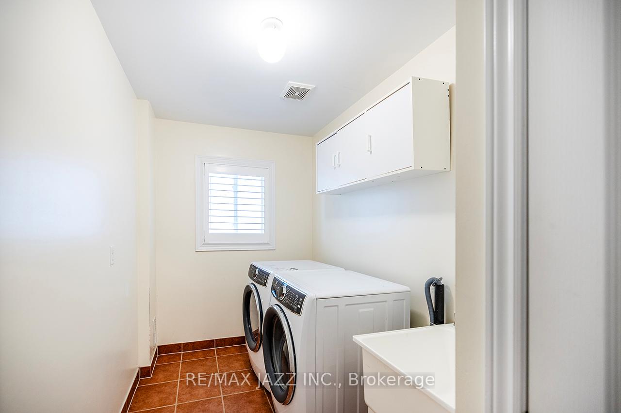 Photo 37 of 1643 Coldstream Drive, Oshawa, Taunton — HOMEH