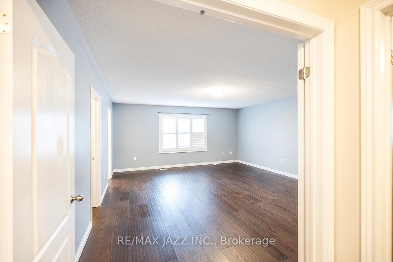 Photo 40 of 1643 Coldstream Drive, Oshawa, Taunton — HOMEH