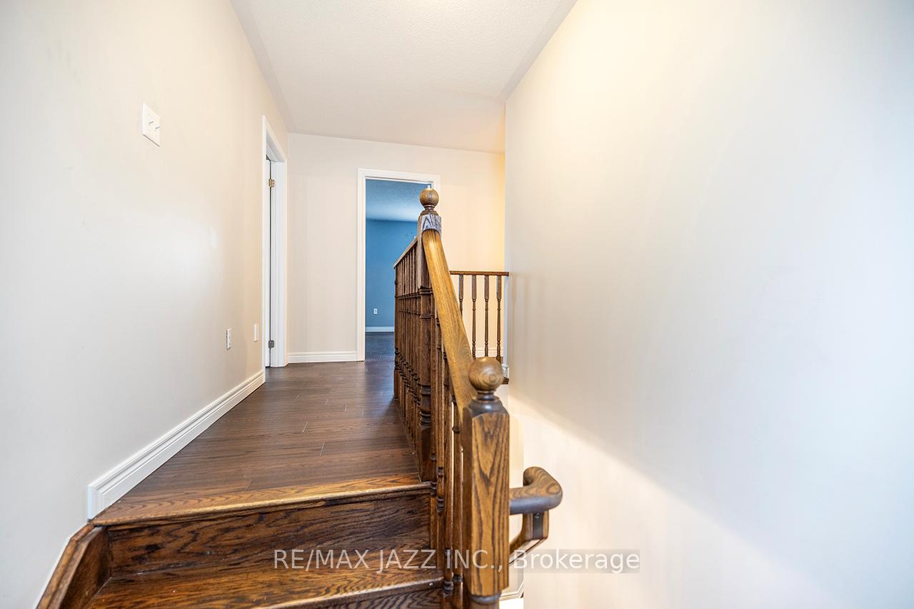 Photo 21 of 1643 Coldstream Drive, Oshawa, Taunton — HOMEH