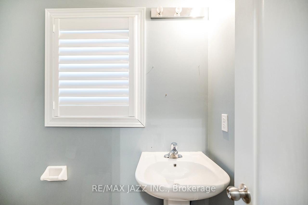 Photo 24 of 1643 Coldstream Drive, Oshawa, Taunton — HOMEH