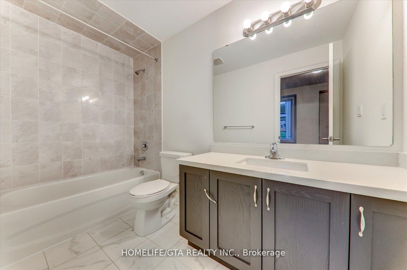 Photo 8 of 6 Phillipsen Way, Markham, Cedarwood — HOMEH