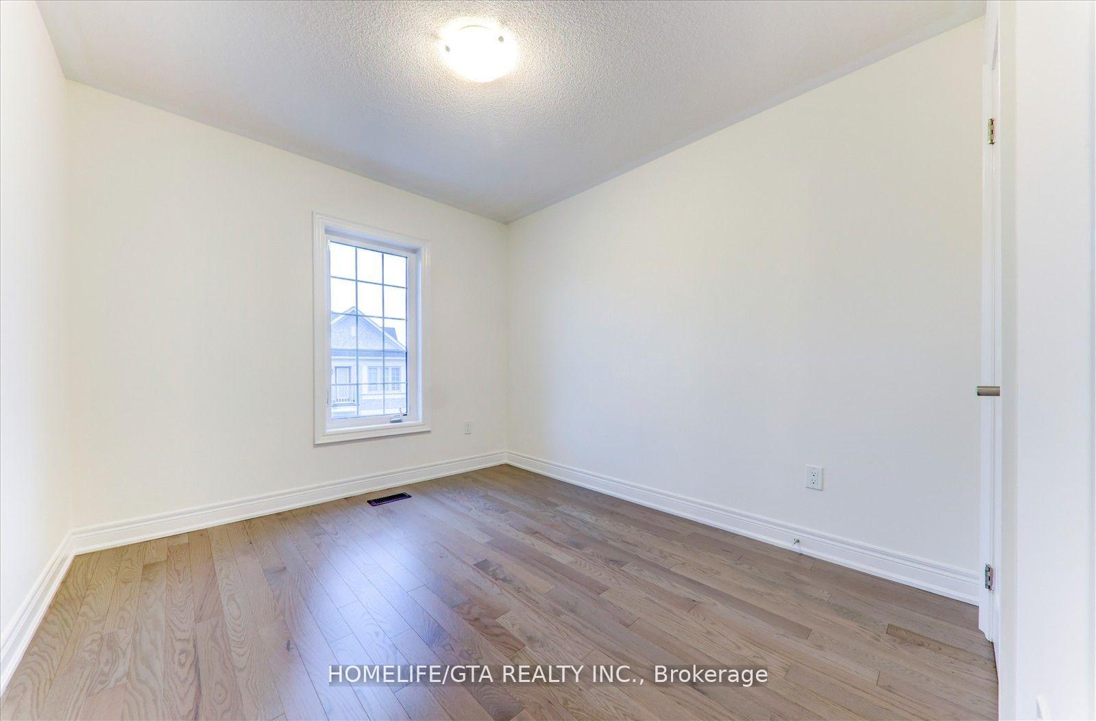 Photo 17 of 6 Phillipsen Way, Markham, Cedarwood — HOMEH