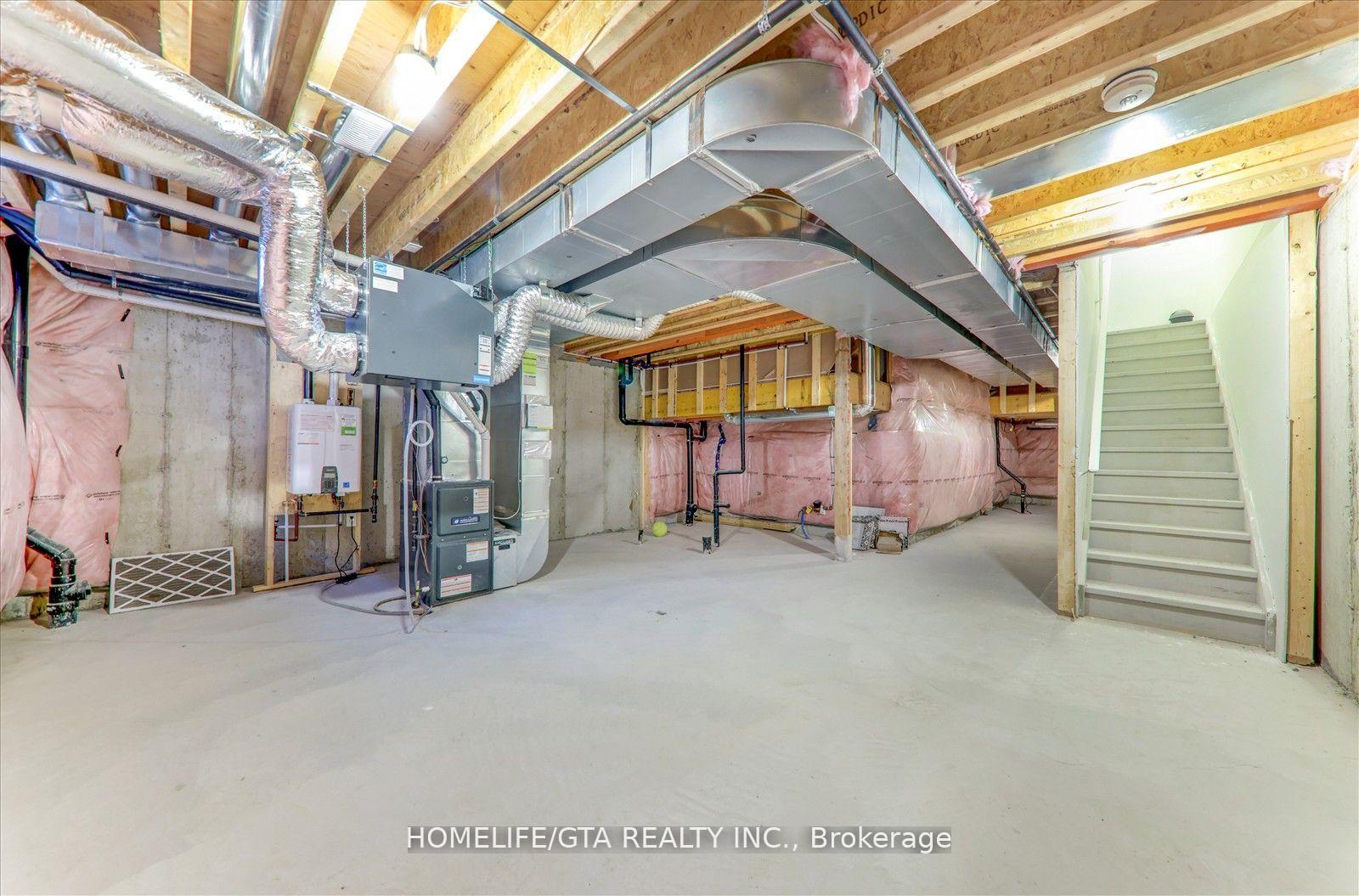 Photo 32 of 6 Phillipsen Way, Markham, Cedarwood — HOMEH