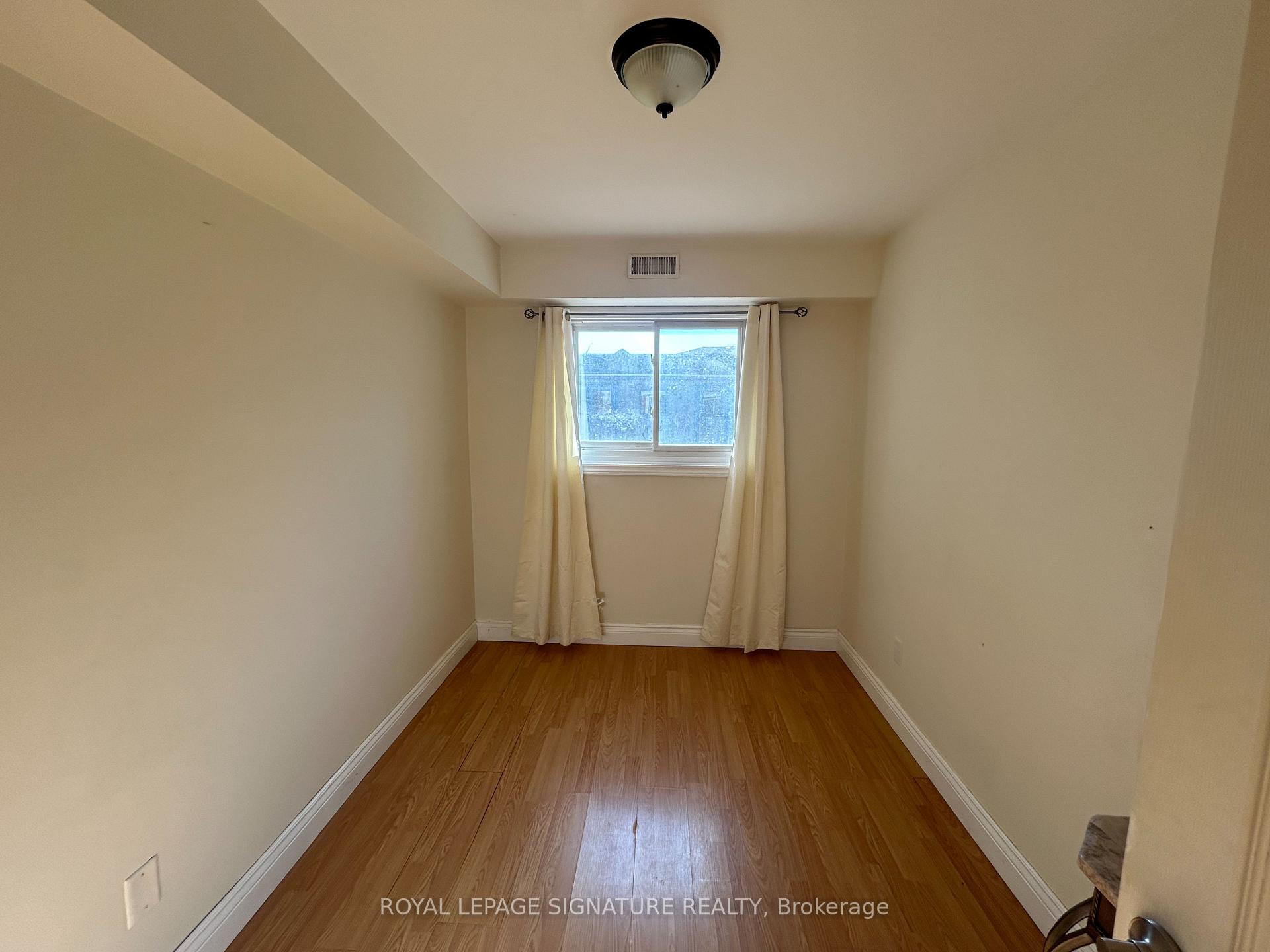 Photo 17 of Unit Lower, 250 Kinmount Crescent, Oshawa, Lakeview — HOMEH