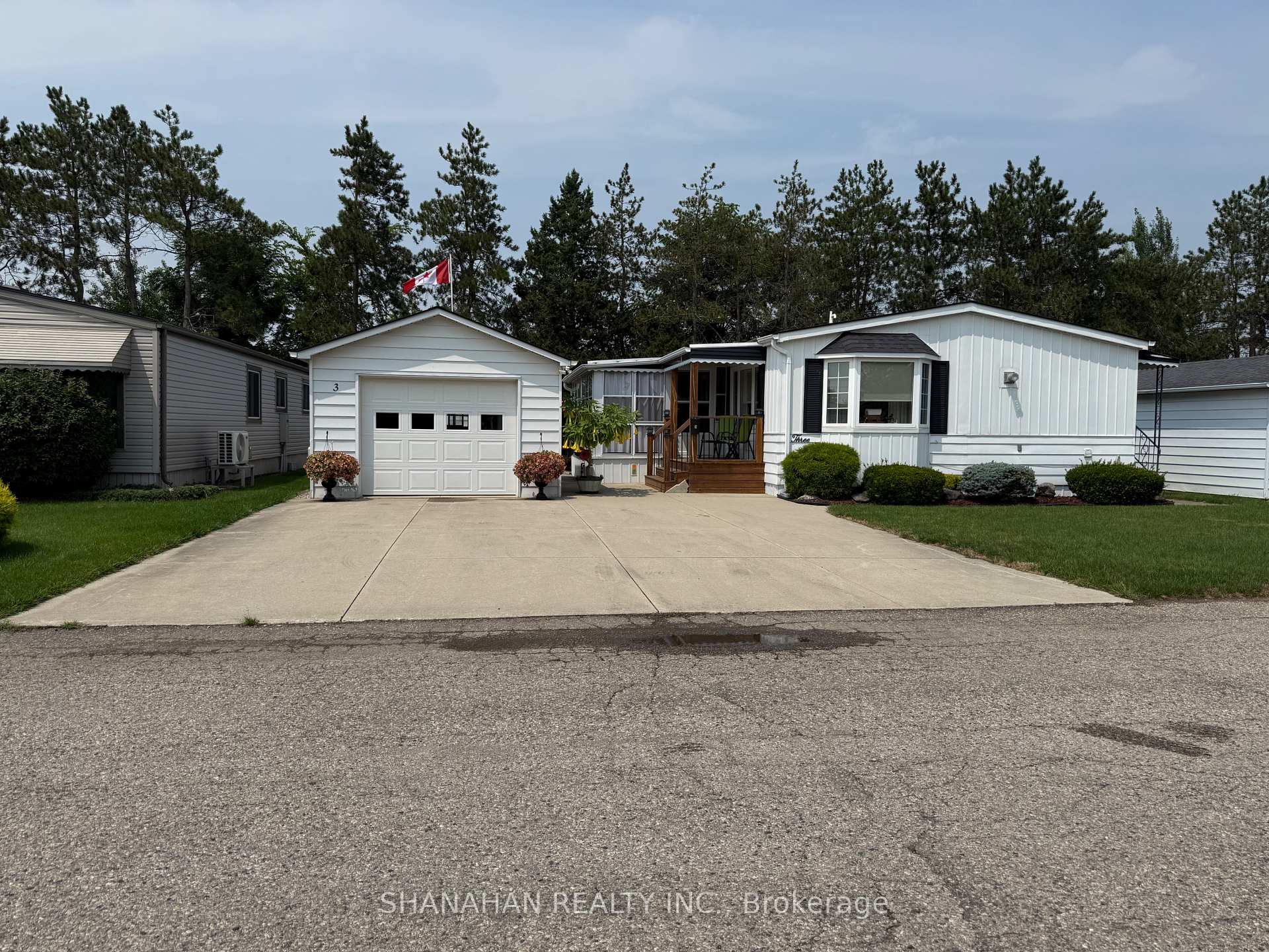 Photo 12 of 3 Miller Street, Strathroy-Caradoc, SE — HOMEH