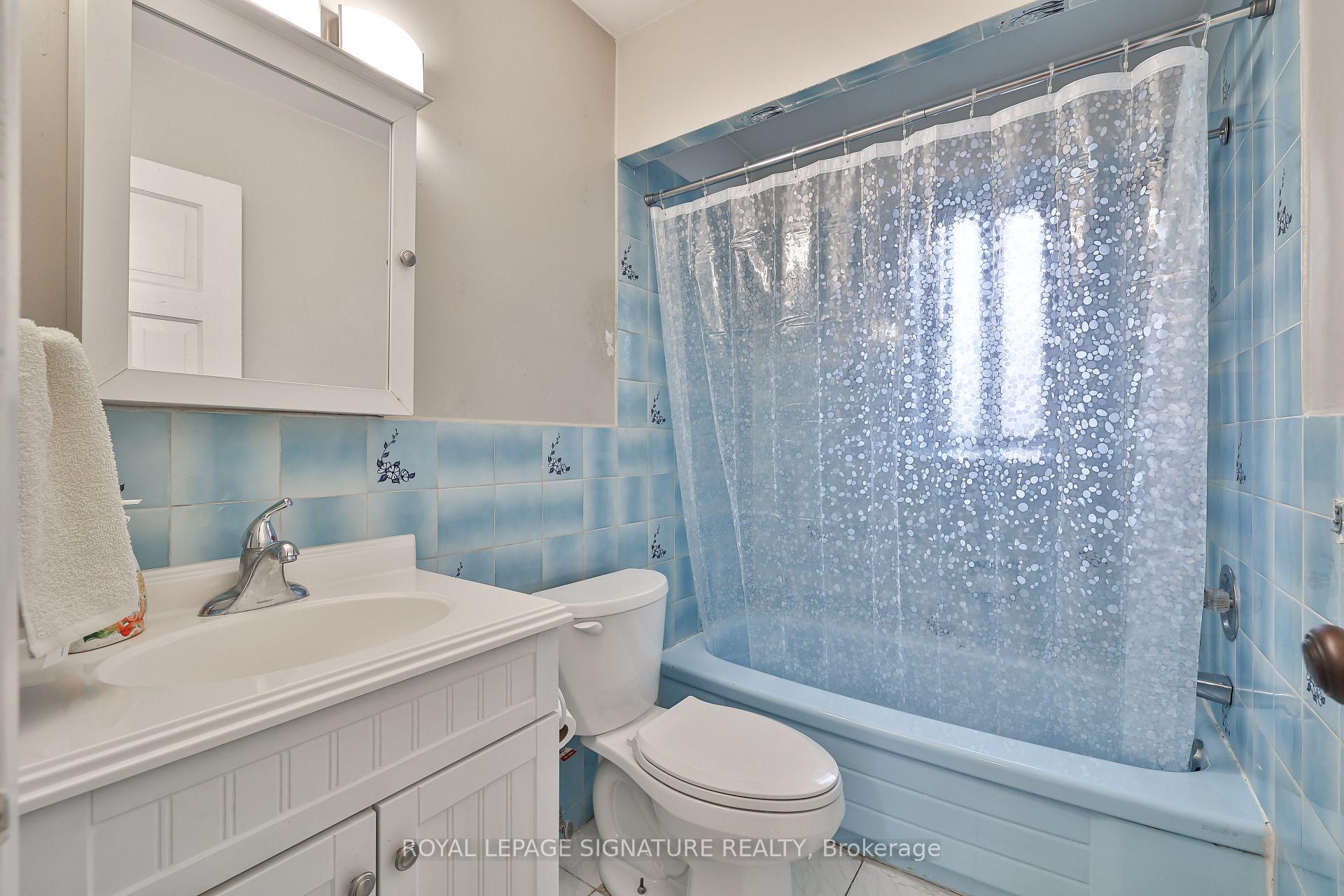 Photo 9 of 76 Muriel Avenue, Toronto, Danforth Village-East York — HOMEH
