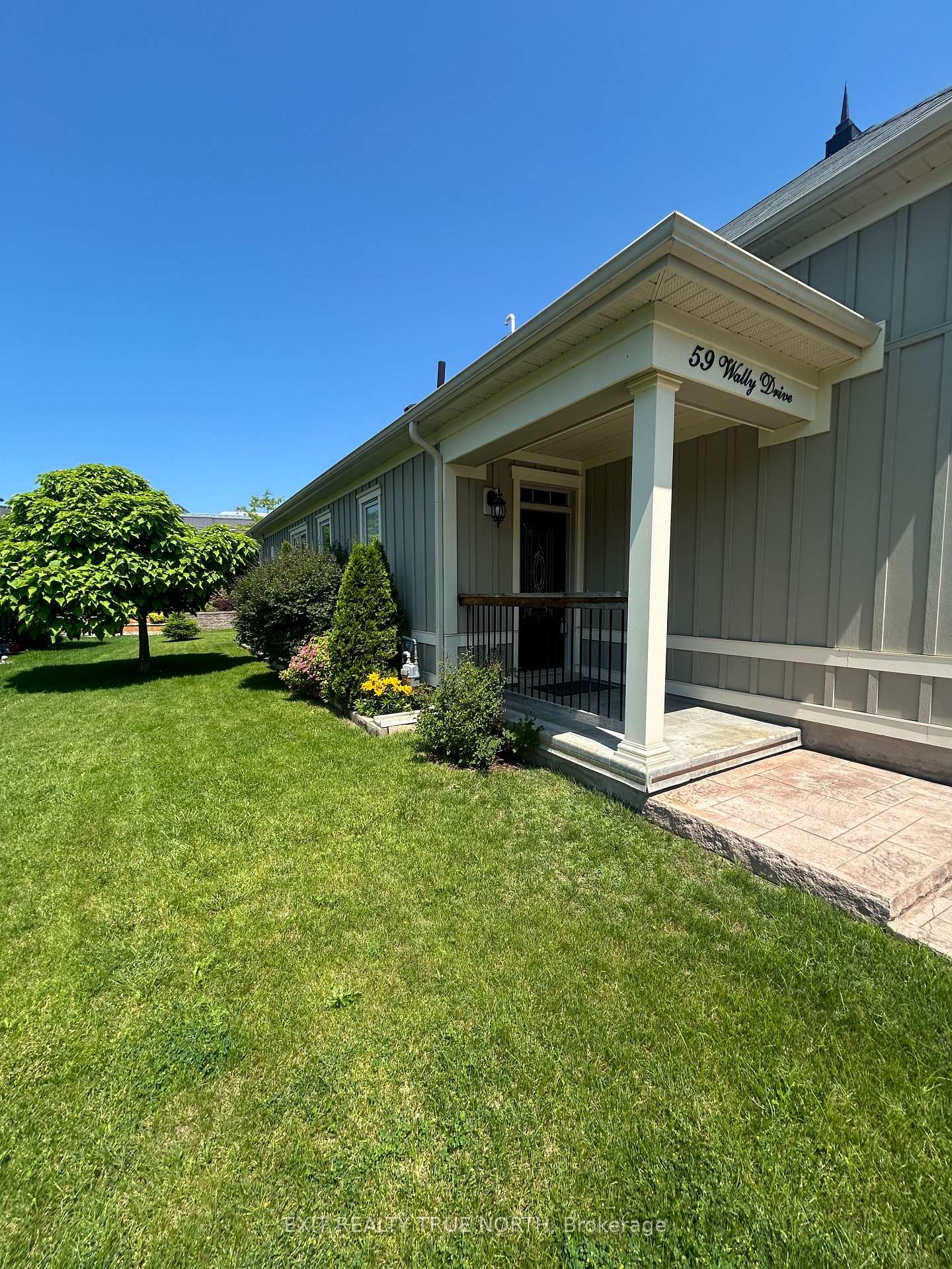 Photo 3 of 59 Wally Drive, Wasaga Beach — HOMEH