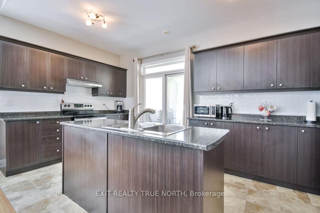 Photo 6 of 59 Wally Drive, Wasaga Beach — HOMEH