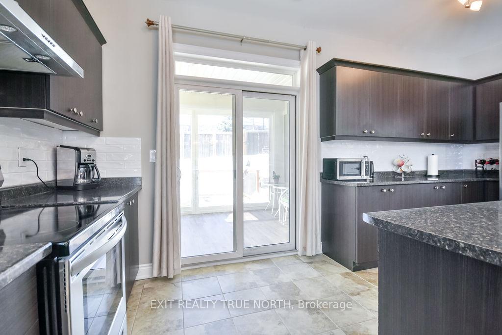 Photo 9 of 59 Wally Drive, Wasaga Beach — HOMEH