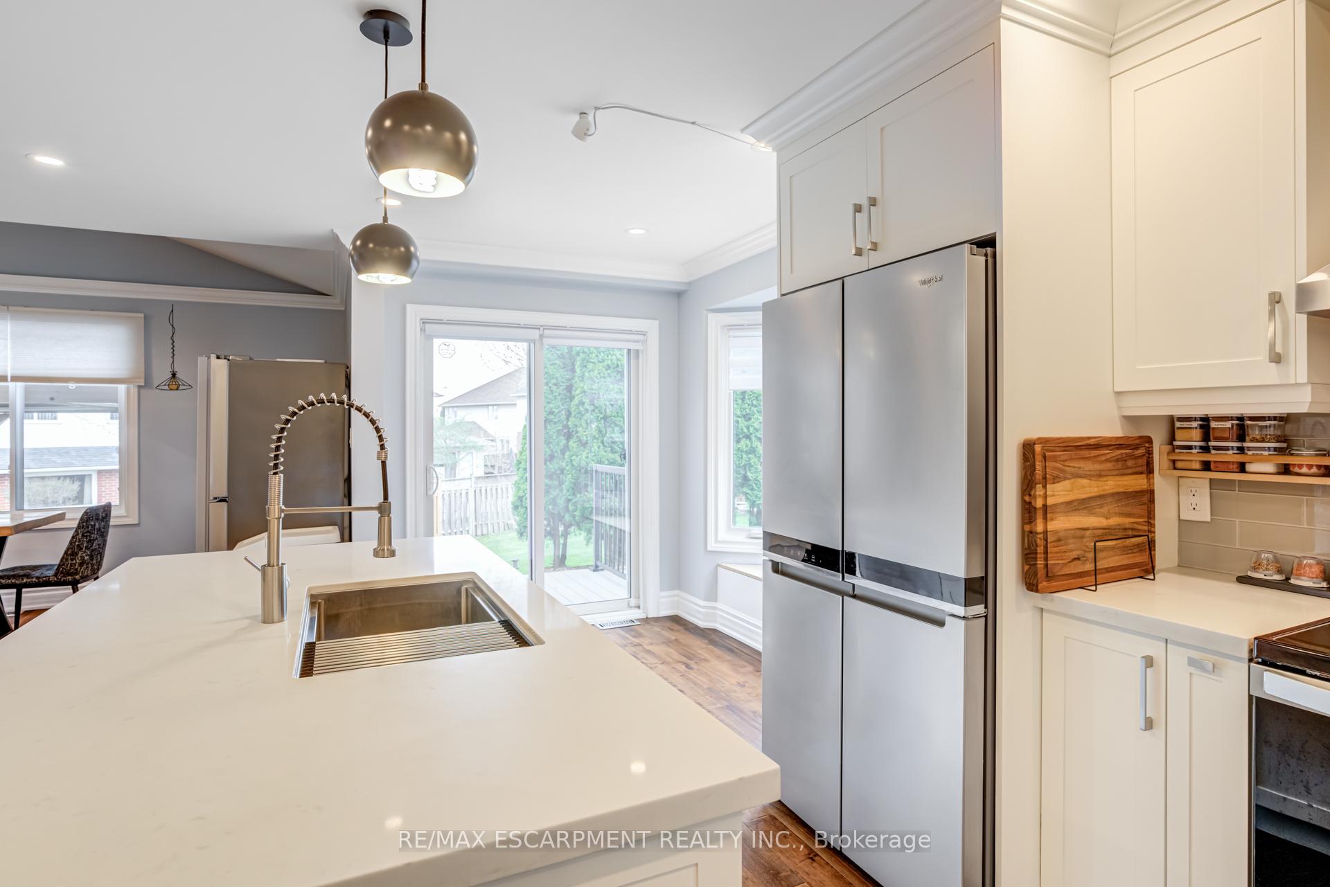 Photo 46 of 7 Magenta Court, Hamilton, Allison — HOMEH
