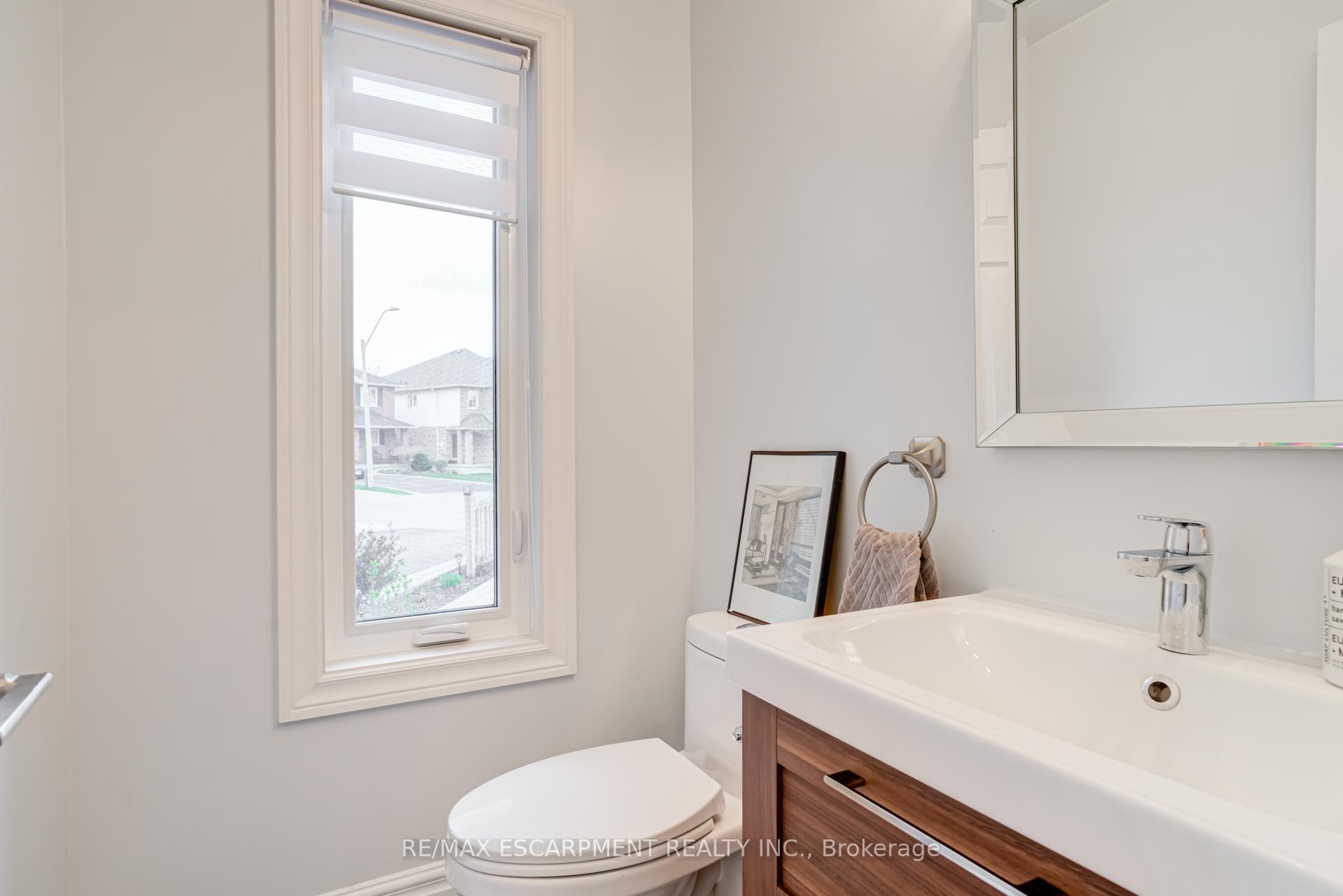 Photo 15 of 7 Magenta Court, Hamilton, Allison — HOMEH