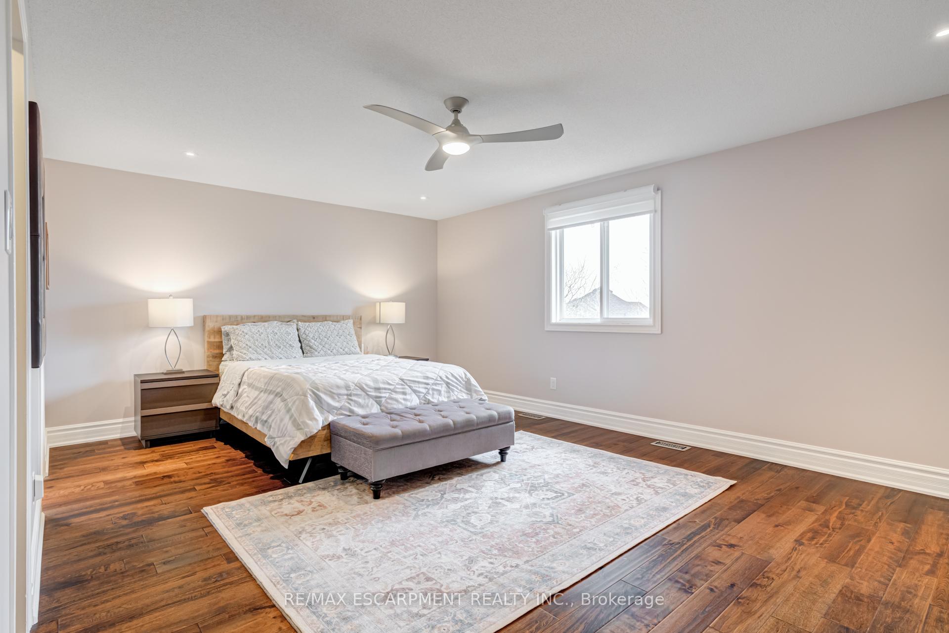 Photo 18 of 7 Magenta Court, Hamilton, Allison — HOMEH
