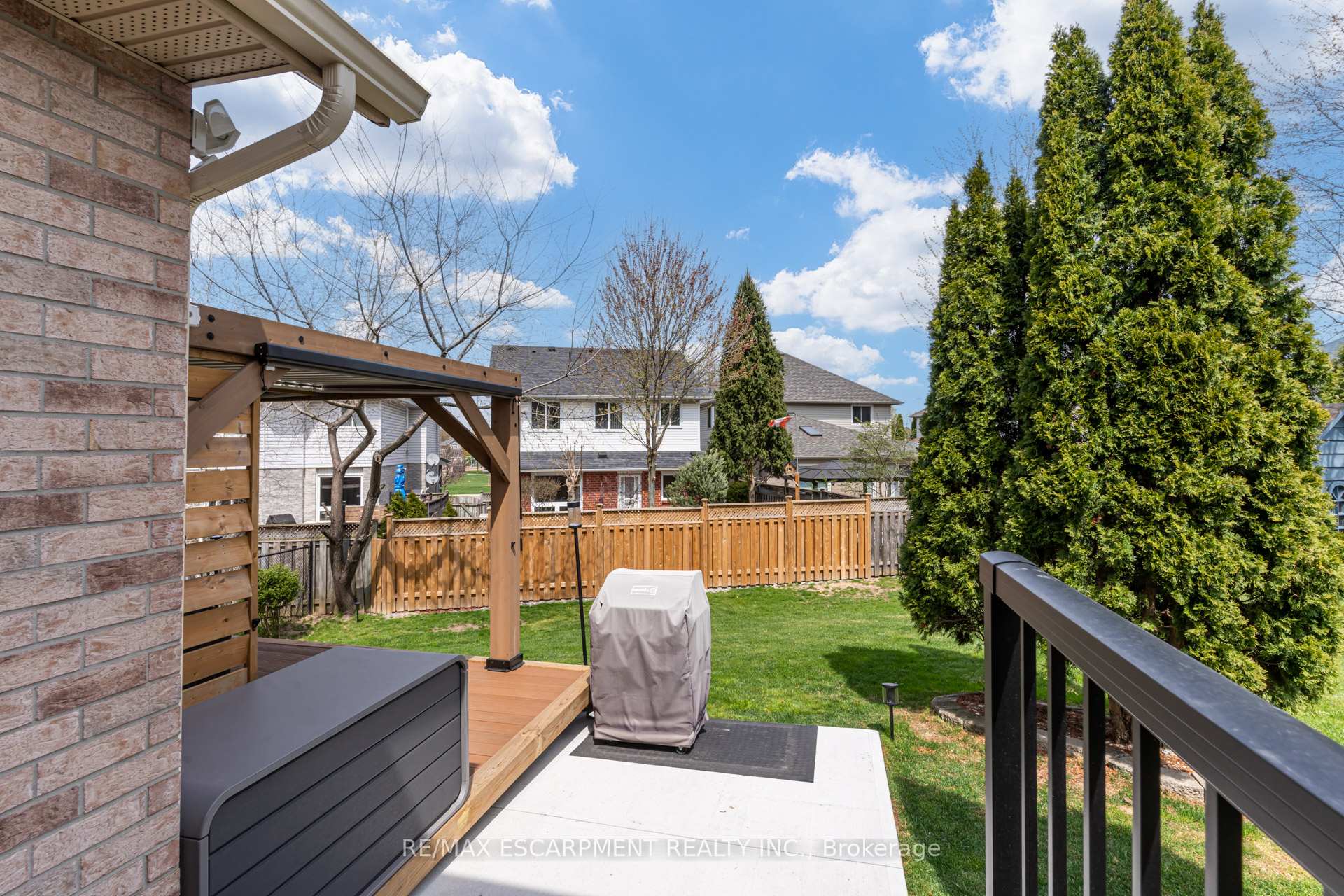 Photo 38 of 7 Magenta Court, Hamilton, Allison — HOMEH