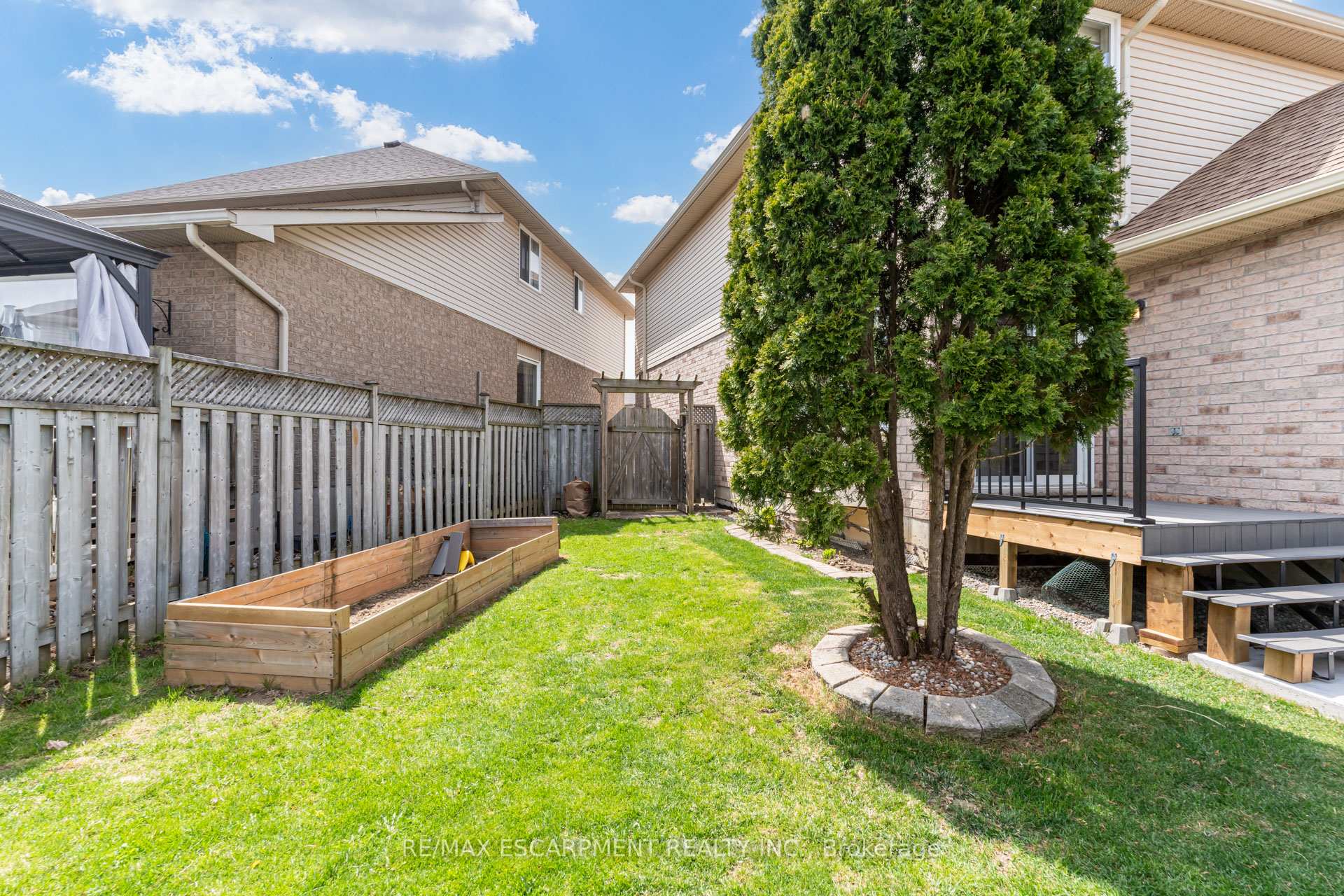Photo 30 of 7 Magenta Court, Hamilton, Allison — HOMEH