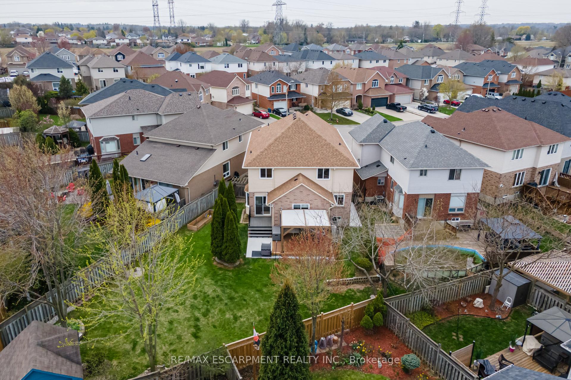 Photo 44 of 7 Magenta Court, Hamilton, Allison — HOMEH
