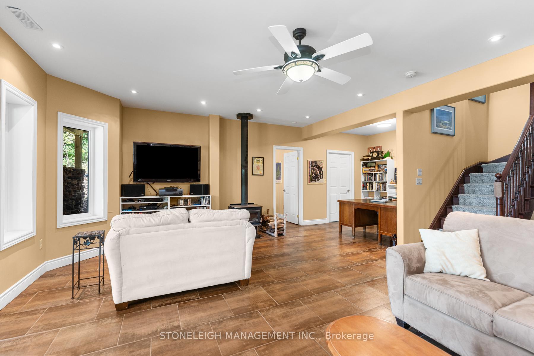 Photo 23 of 15 2nd Heaven Lane, Frontenac, Frontenac South — HOMEH