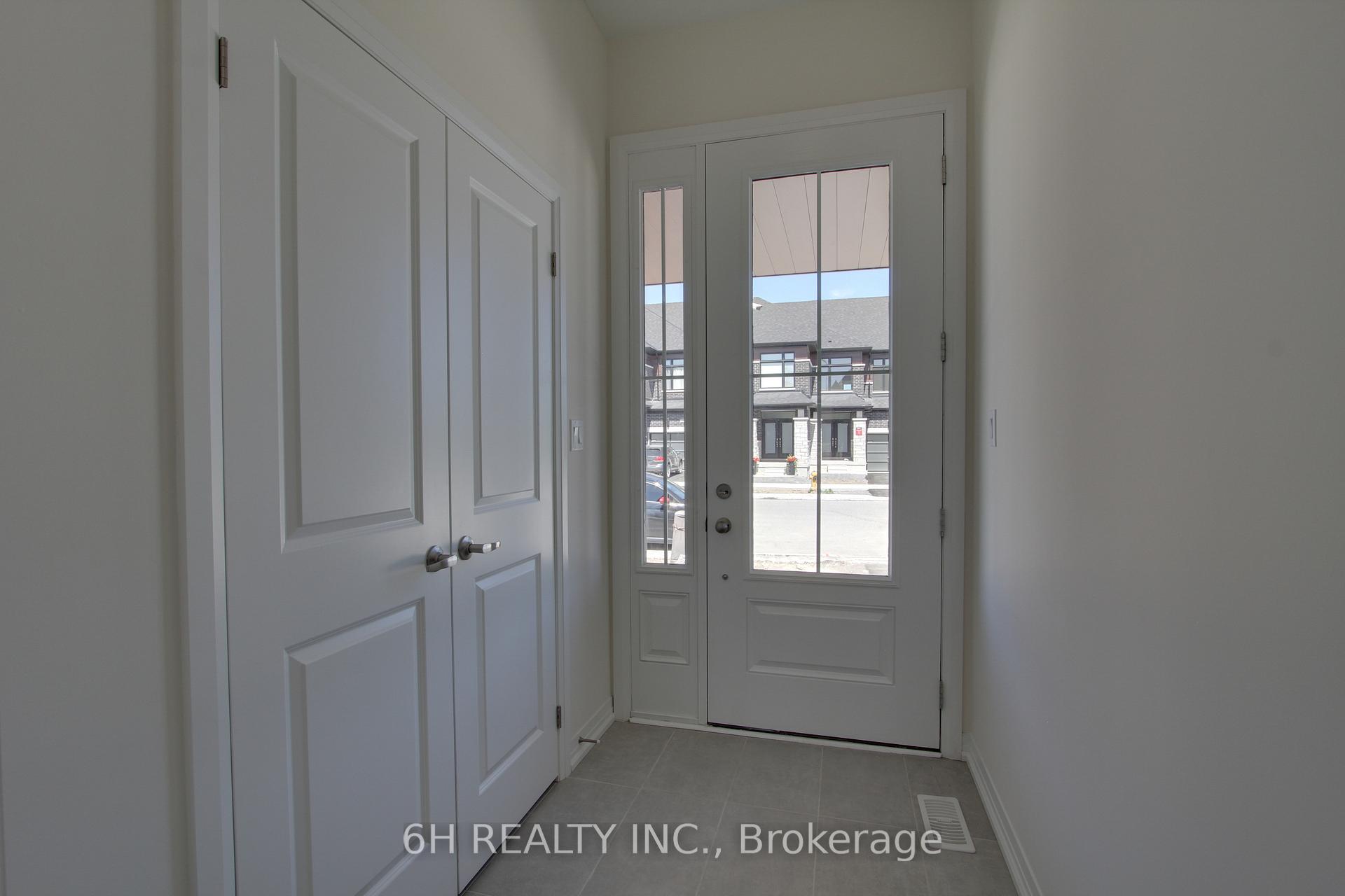 Photo 4 of 2608 Hibiscus Drive, Pickering, Rural Pickering — HOMEH
