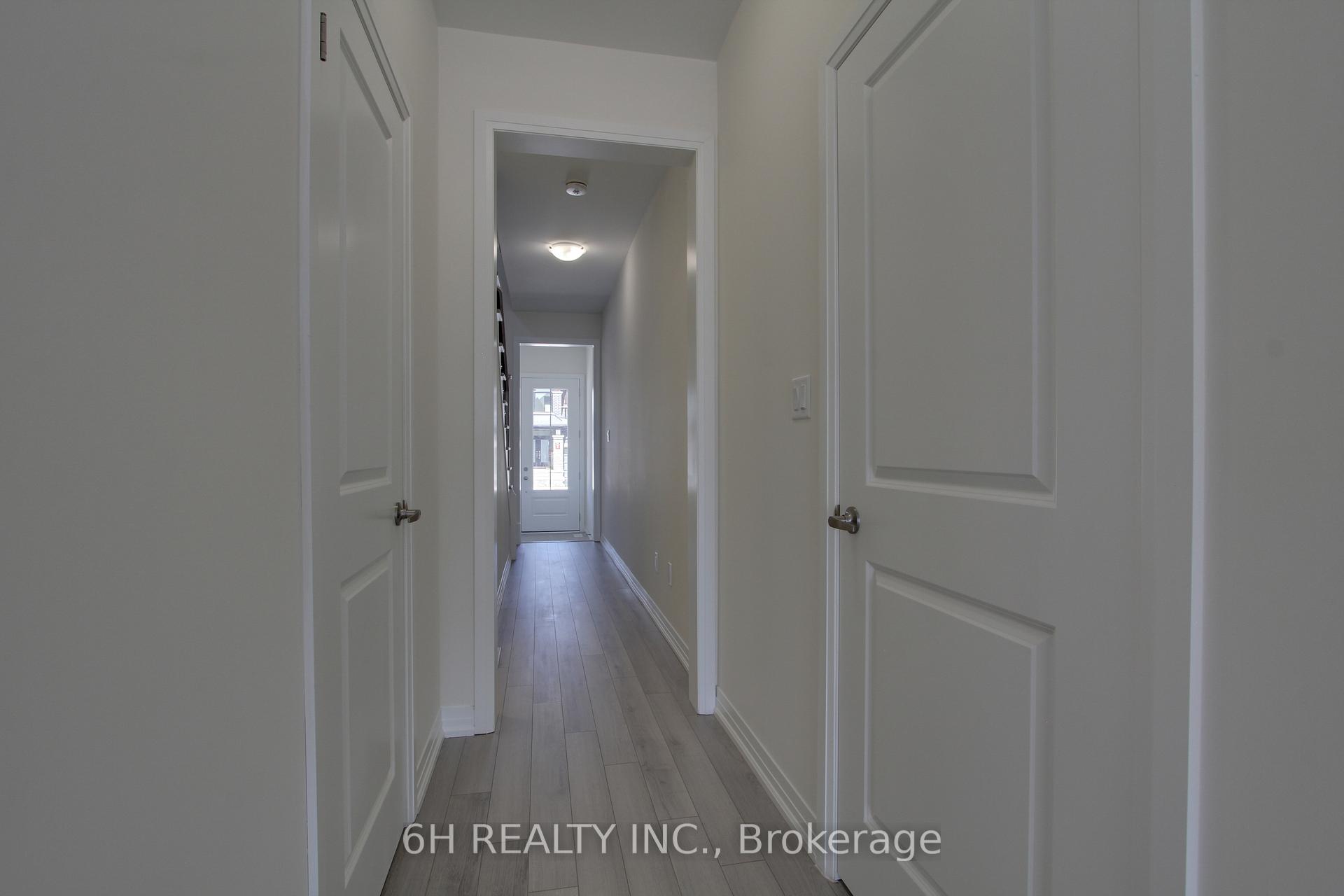 Photo 3 of 2608 Hibiscus Drive, Pickering, Rural Pickering — HOMEH