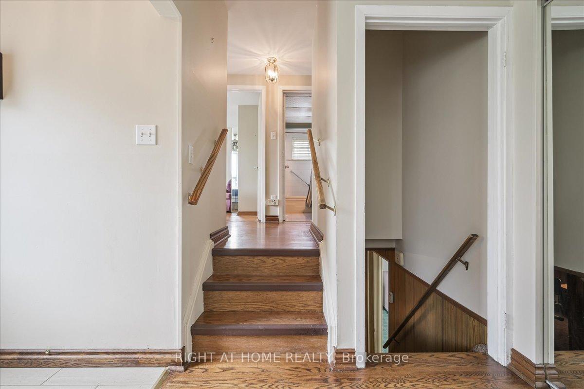 Photo 37 of 12 Eldon Court, Brampton, Southgate — HOMEH