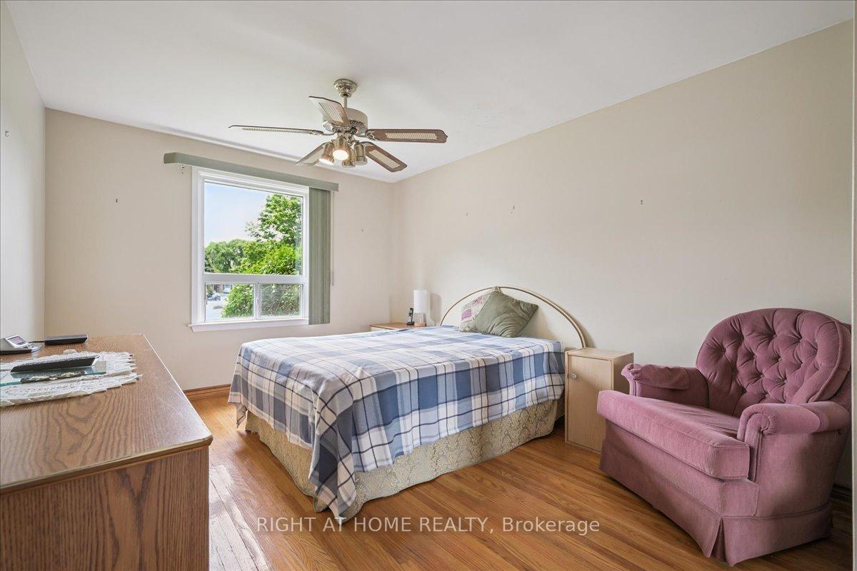 Photo 30 of 12 Eldon Court, Brampton, Southgate — HOMEH