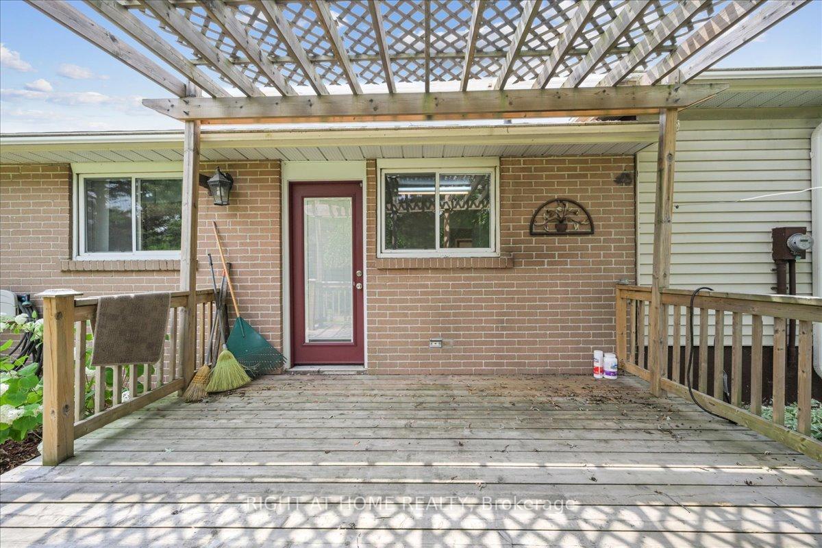 Photo 27 of 12 Eldon Court, Brampton, Southgate — HOMEH