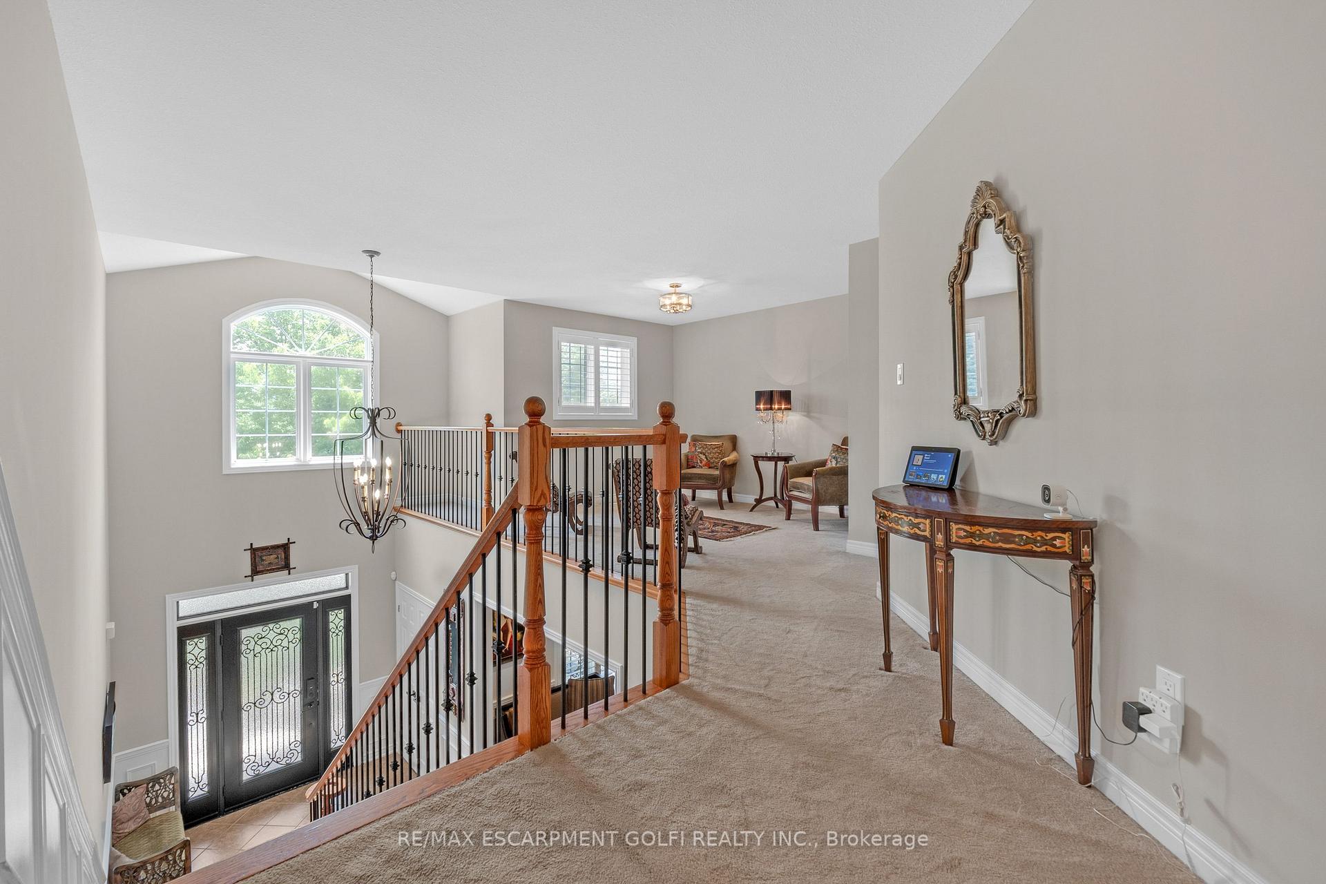 Photo 28 of 16 Gristmill Place, Hamilton, Ancaster — HOMEH