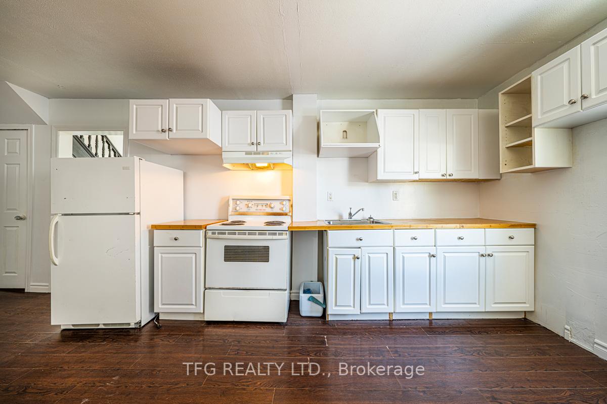 Photo 16 of 22 Brock Street E, Oshawa, O'Neill — HOMEH