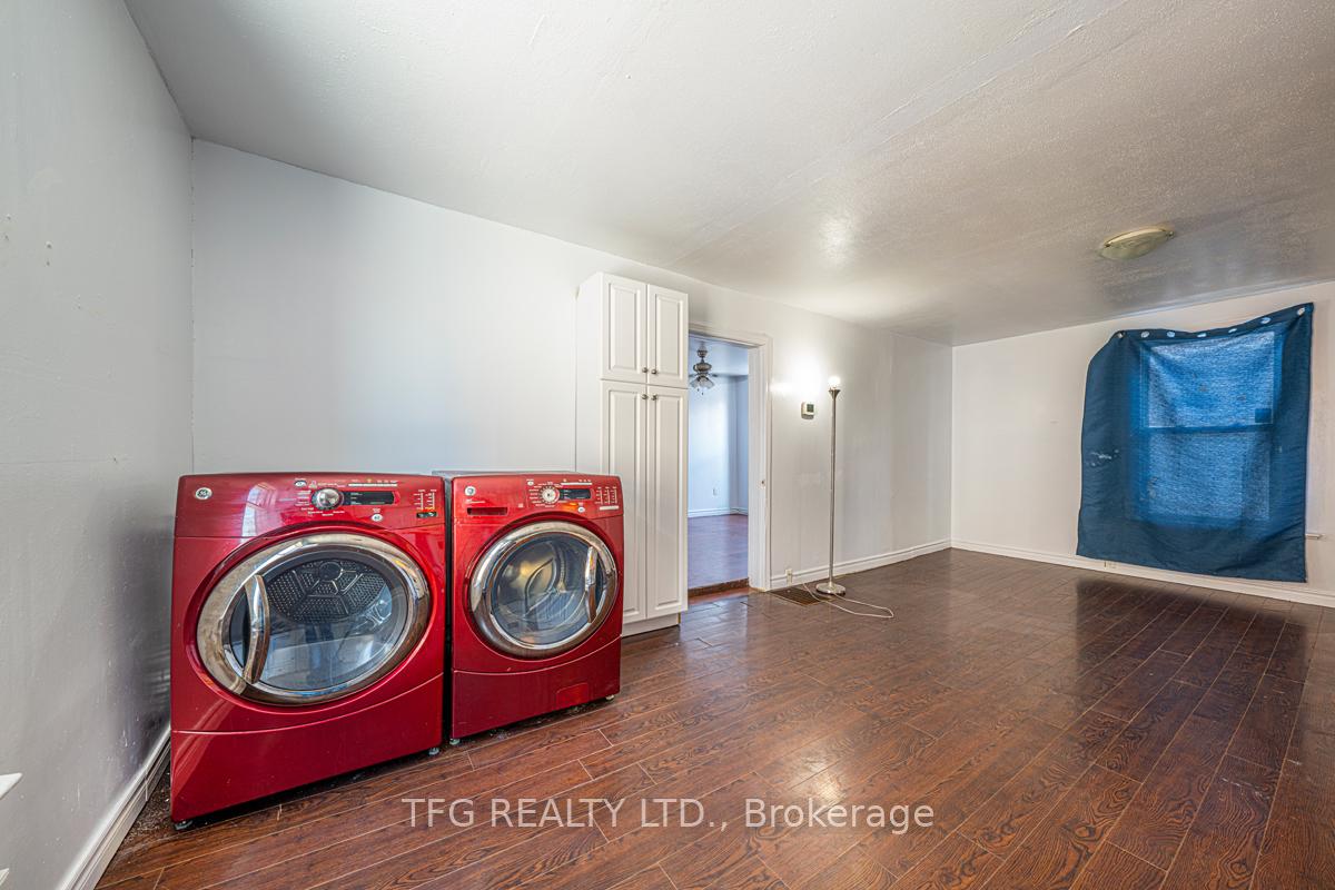 Photo 11 of 22 Brock Street E, Oshawa, O'Neill — HOMEH