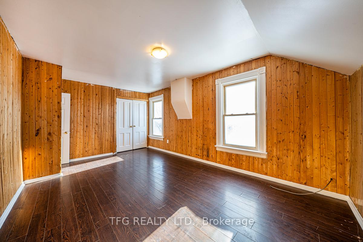 Photo 19 of 22 Brock Street E, Oshawa, O'Neill — HOMEH