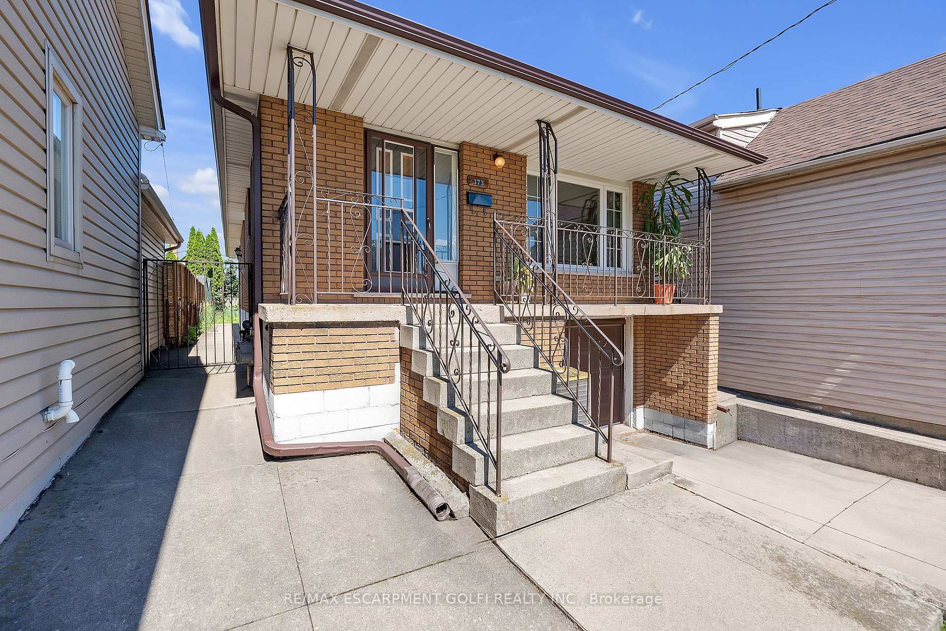 Photo 1 of 373 Mary Street, Hamilton, North End — HOMEH