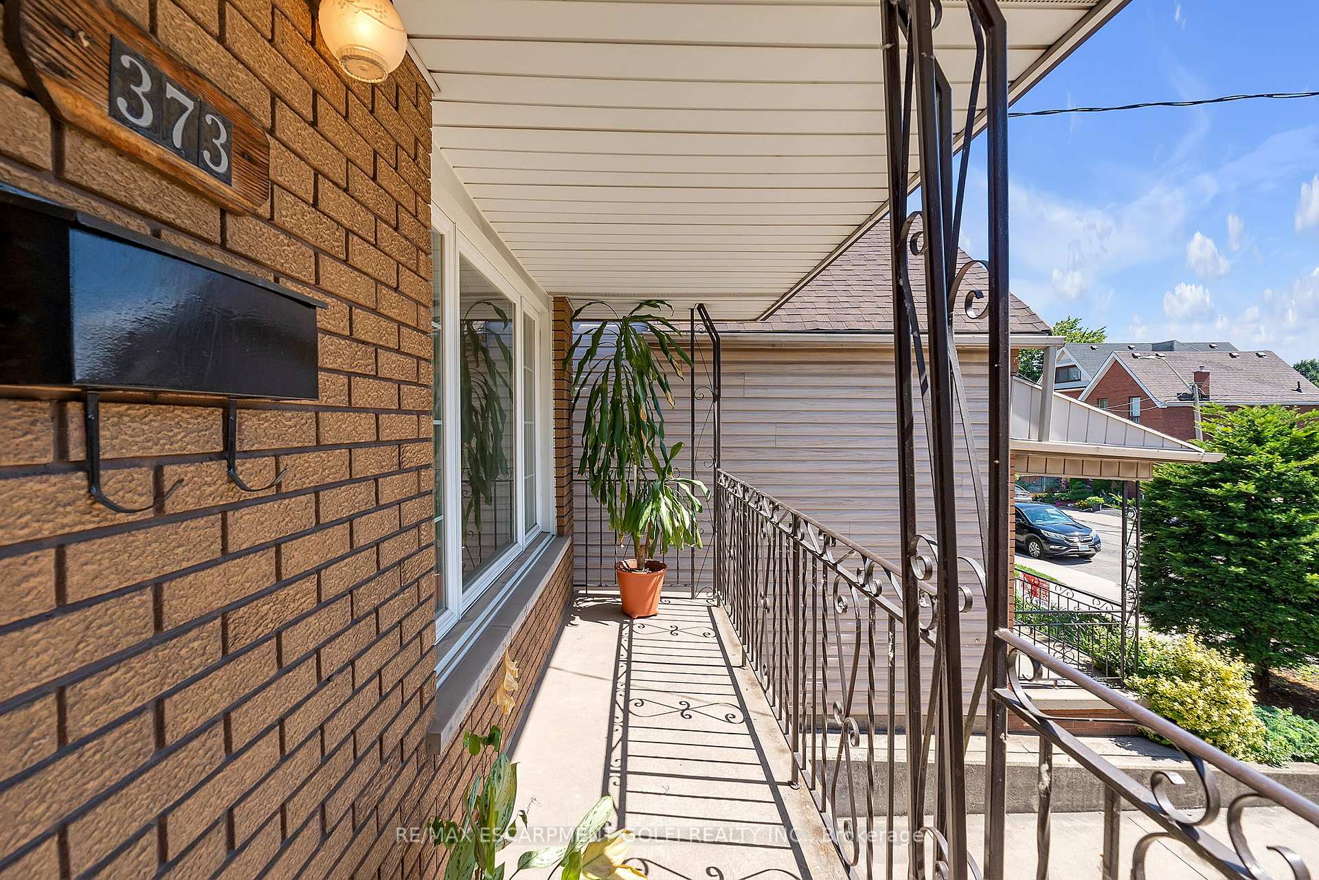 Photo 5 of 373 Mary Street, Hamilton, North End — HOMEH