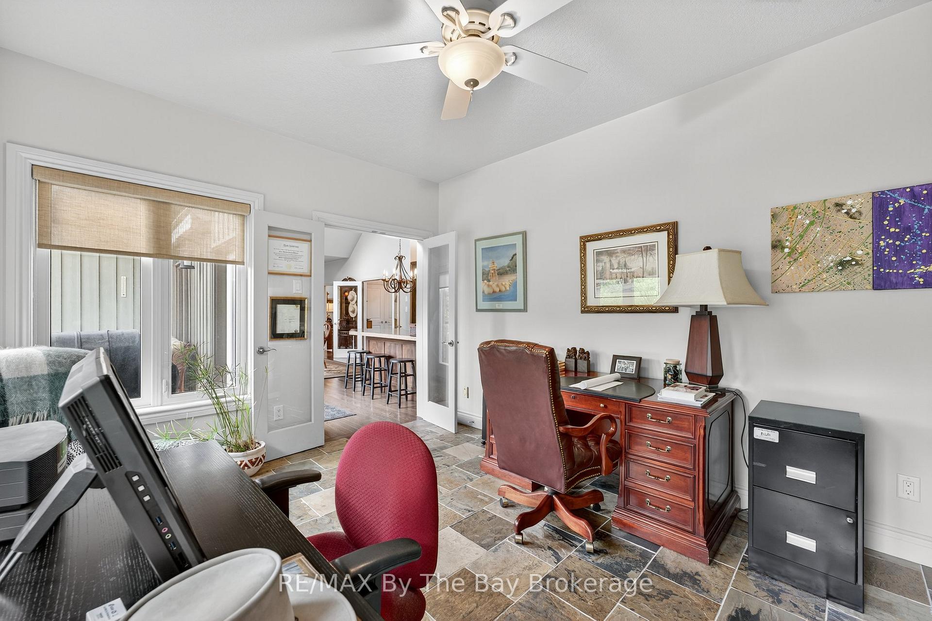 Photo 17 of 19 Oak Lea Boulevard, Wasaga Beach — HOMEH