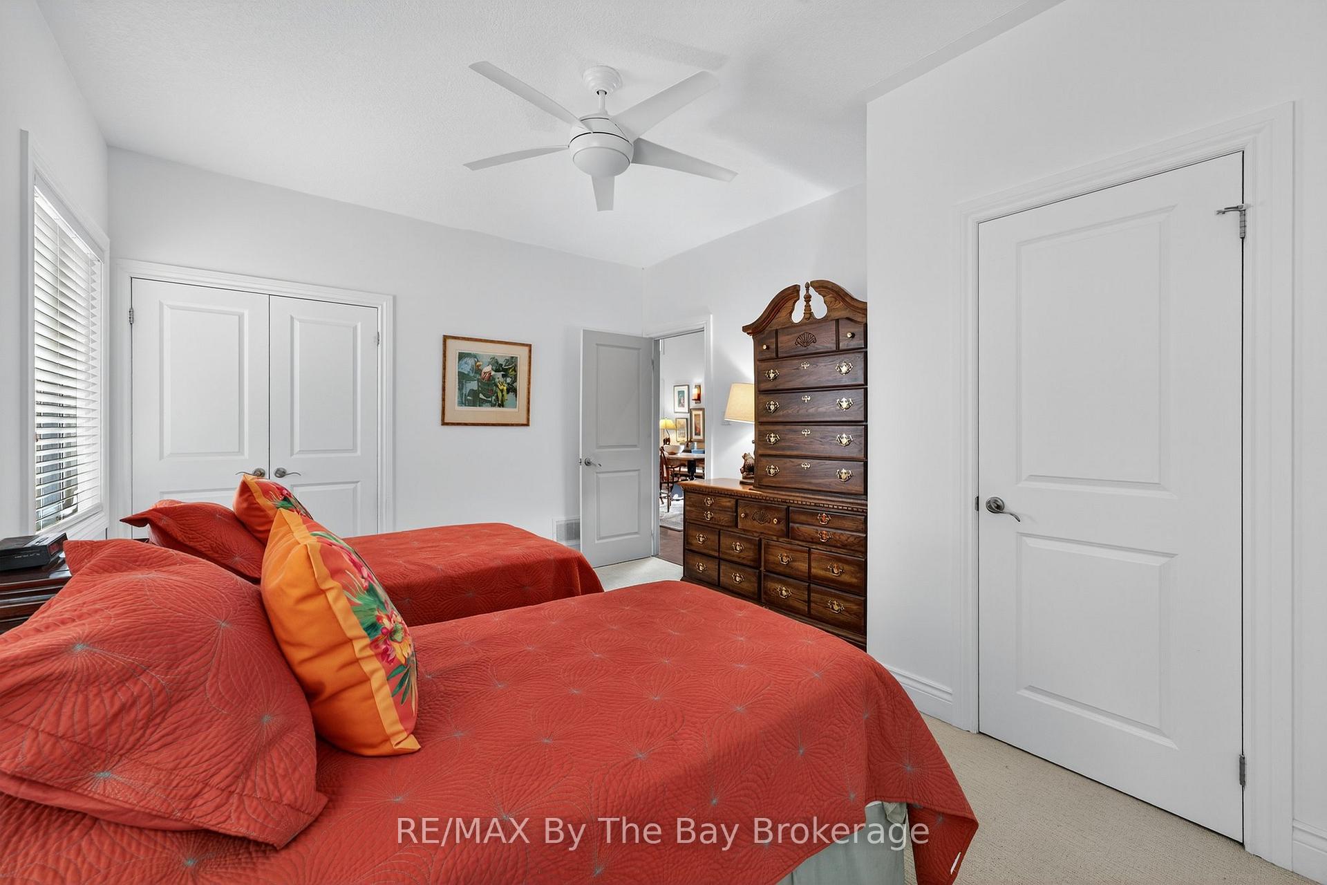 Photo 16 of 19 Oak Lea Boulevard, Wasaga Beach — HOMEH