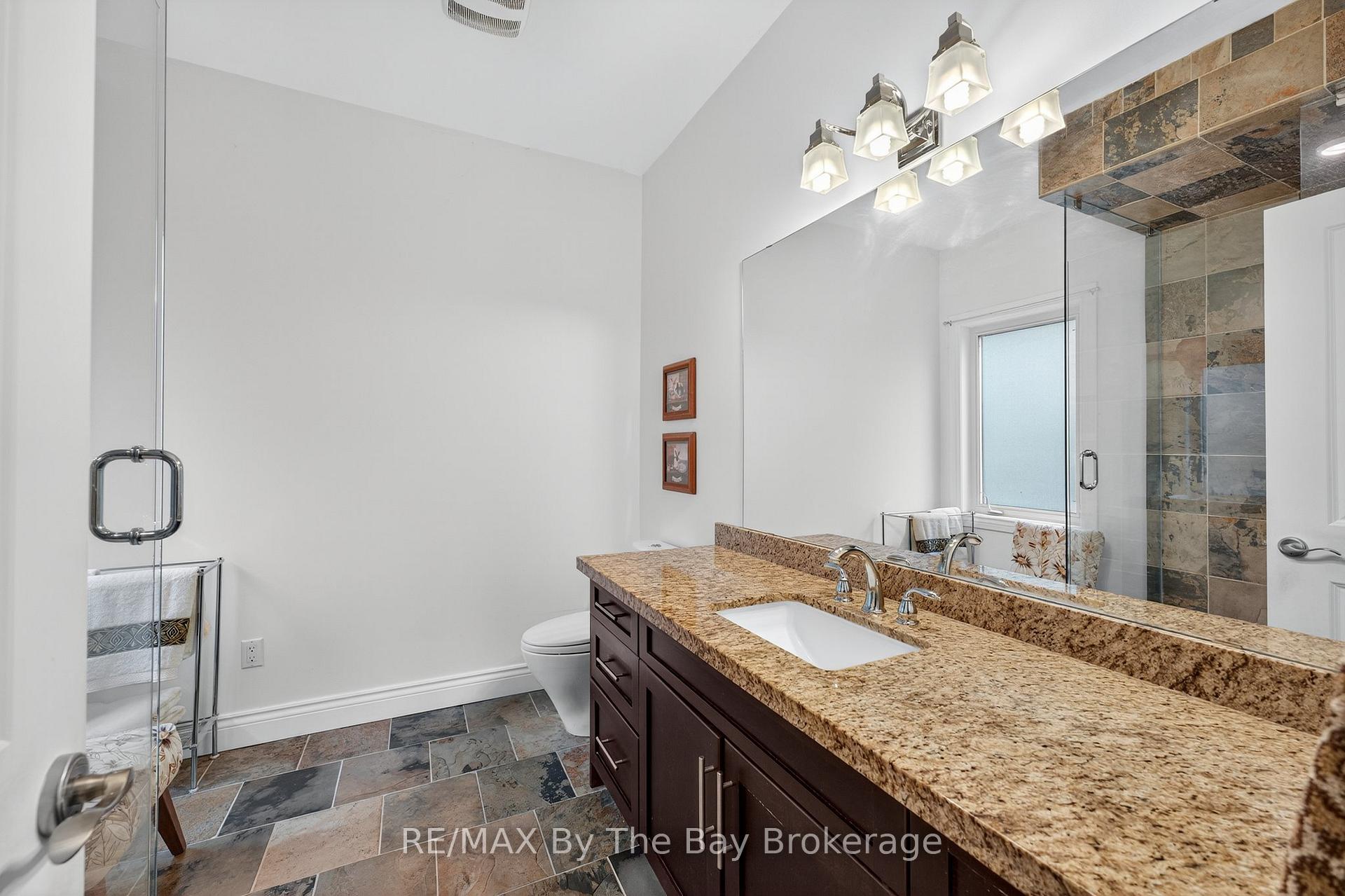 Photo 36 of 19 Oak Lea Boulevard, Wasaga Beach — HOMEH