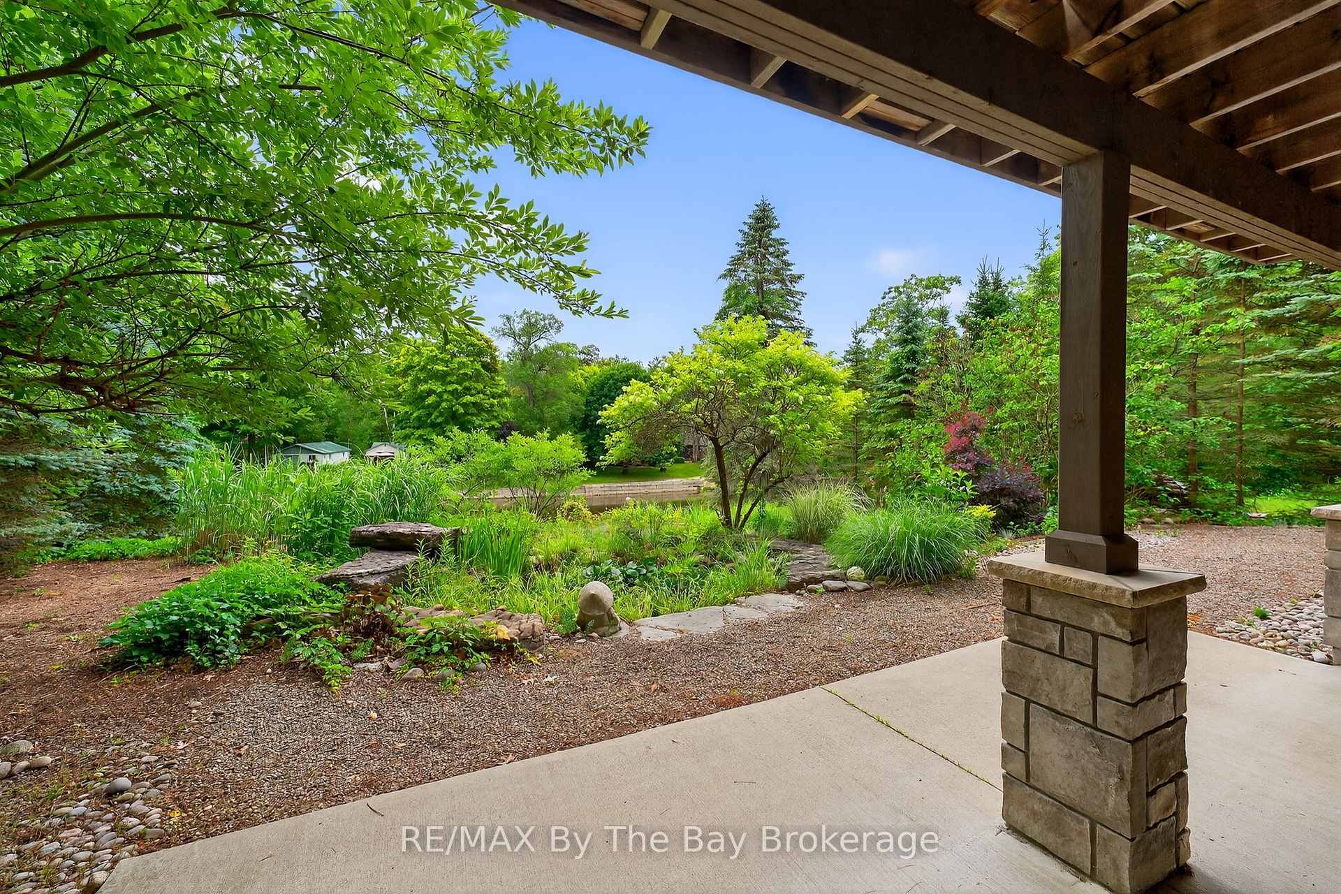 Photo 42 of 19 Oak Lea Boulevard, Wasaga Beach — HOMEH