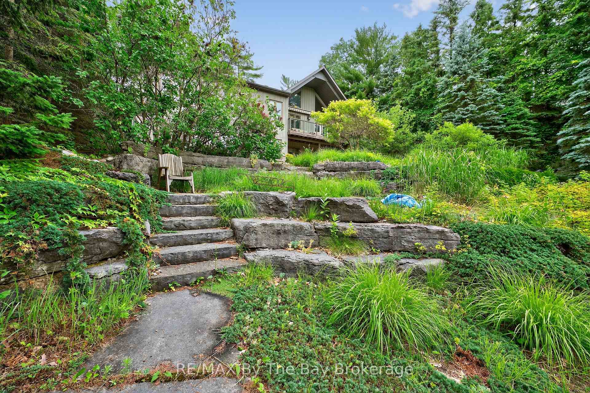 Photo 46 of 19 Oak Lea Boulevard, Wasaga Beach — HOMEH